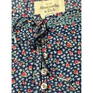 Abercrombie & Fitch Blue Floral Peasant Prairie Style Lightweight Blouse Top M
